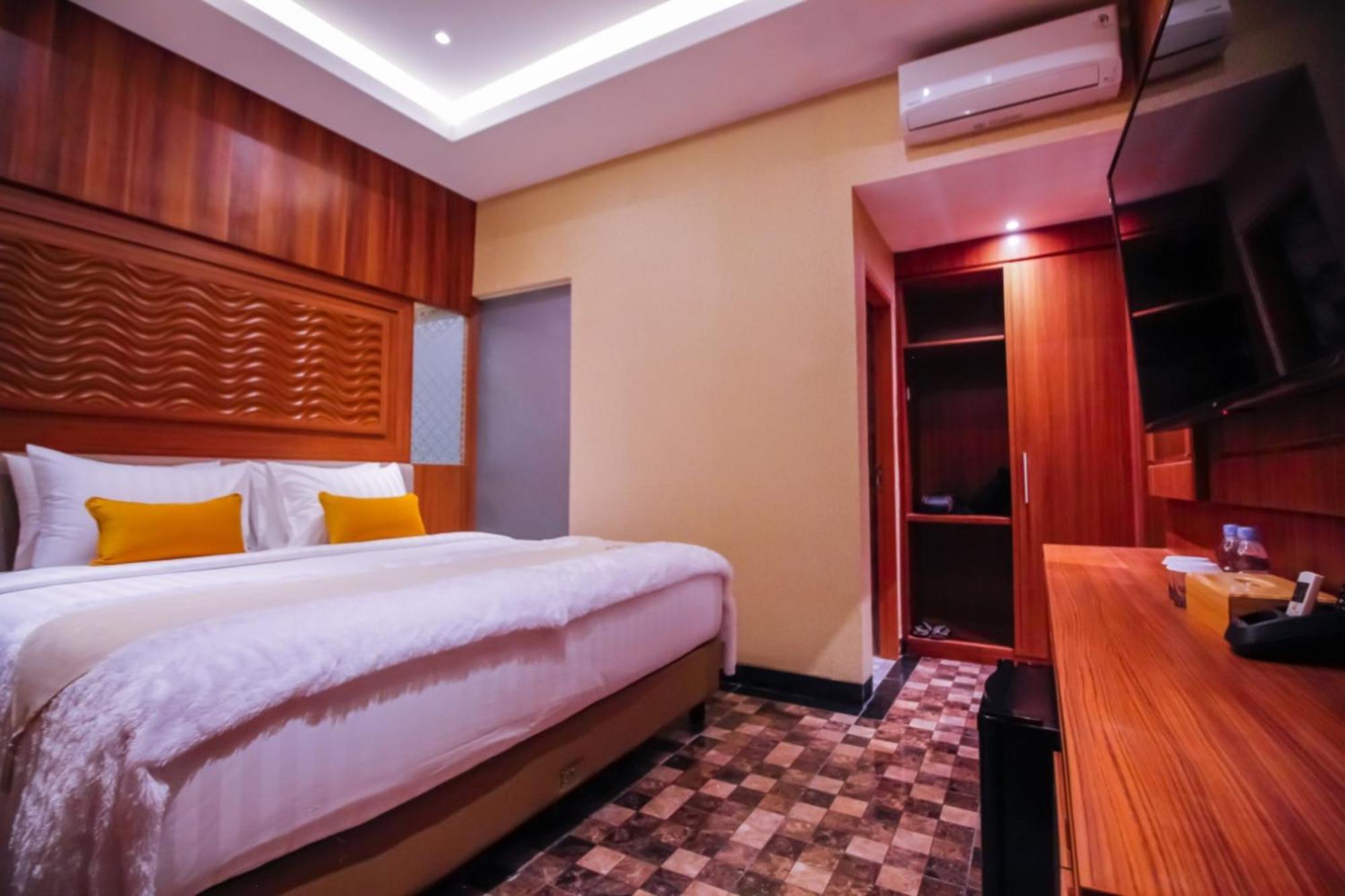 Petit Boutique Hotel Solo Экстерьер фото